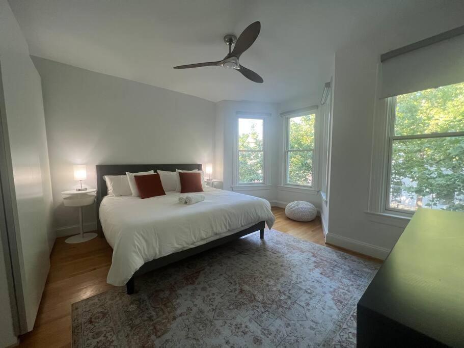 3-Bedroom House With Cute Patio Explore Dc On Foot Ουάσινγκτον Εξωτερικό φωτογραφία